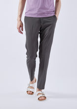 Load image into Gallery viewer, TCR2210223-96 Airy two way stretch seersucker easy slim fit