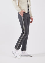 Load image into Gallery viewer, TCR2530214-96 Grey selvedged denim inside out new straight fit
