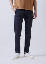 Load image into Gallery viewer, TCR2410211-39 Selvedged maximum density herringbone new straight fit