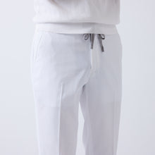 Load image into Gallery viewer, TCR2210223-90 Airy two way stretch seersucker easy slim fit