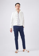 Load image into Gallery viewer, TCR2210223-36 Airy two way stretch seersucker easy slim fit
