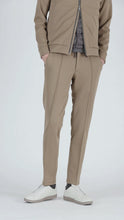 Load and play video in Gallery viewer, TCR2030223-84 Cordura jersey moving pants
