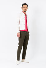 Load image into Gallery viewer, TCR2210223-48 Airy two way stretch seersucker easy slim fit
